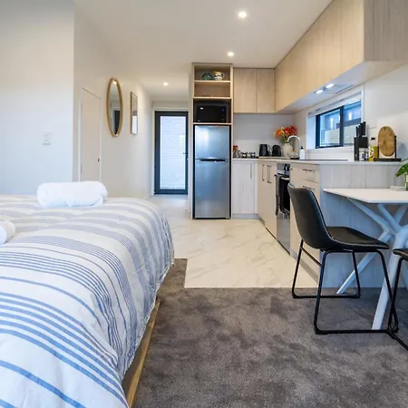 Chic Studio In The Heart Of Christchurch
